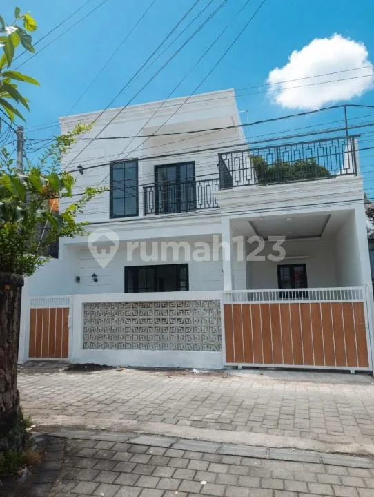 Dijual Rumah Jalan Pendidikan Denpasar Selatan bisa KPR - Image 1 of 4