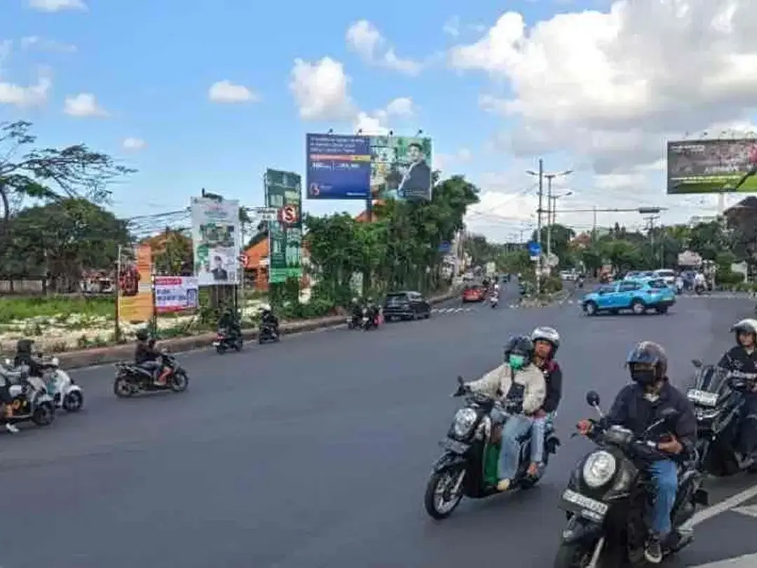 DIJUAL TANAH SANGAT STRATEGIS DEKAT UDAYANA JIMBARAN BALI - Image 7 of 10
