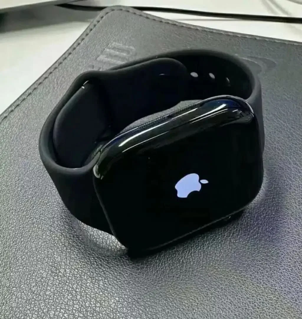 Smartwatch S11 Dengan logo apple saat on/off - Image 1 of 8