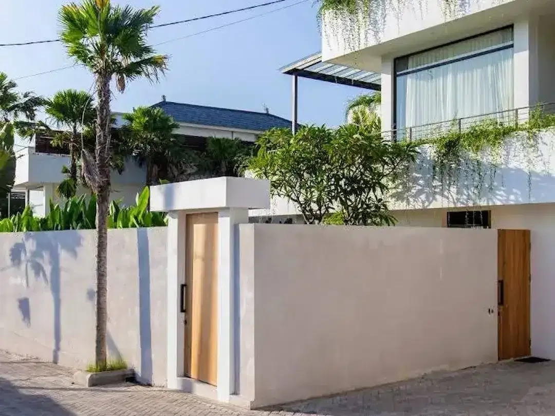 Di Sewakan Luxury Villa 5 Bedroom - Lokasi Kayu Tulang, Canggu, Bali - Image 10 of 10