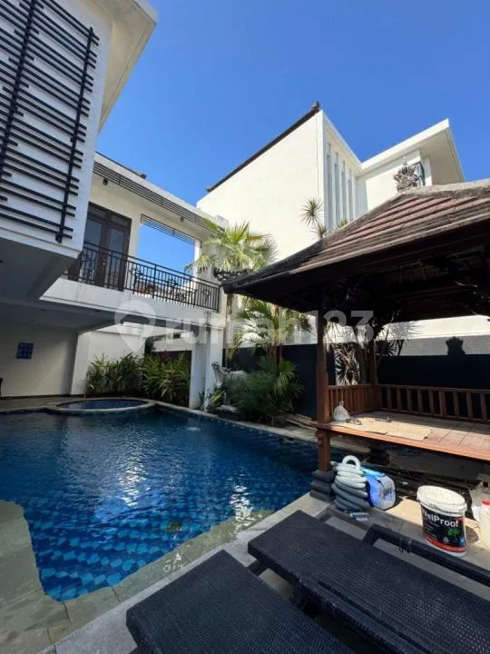 5 Bedroom House For Rent In Renon - Image 2 of 4