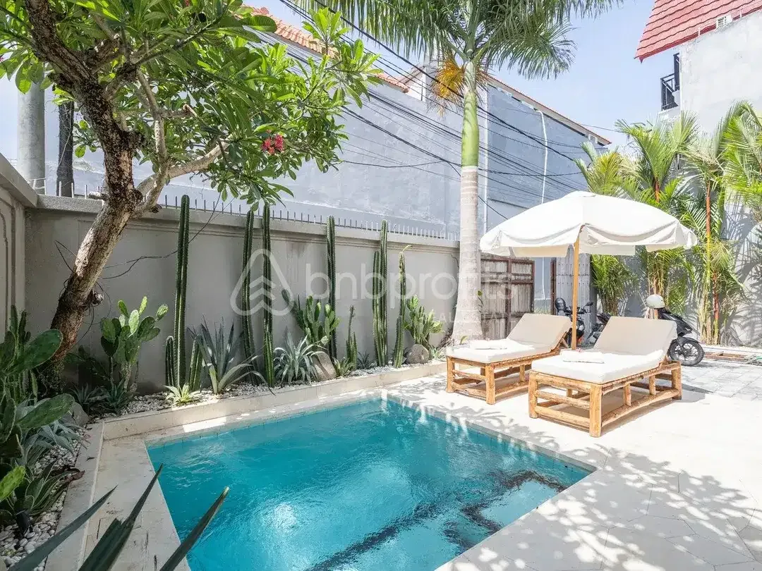 Fascinating 2 Bedrooms Villa in The Heart of Berawa - Image 3 of 10