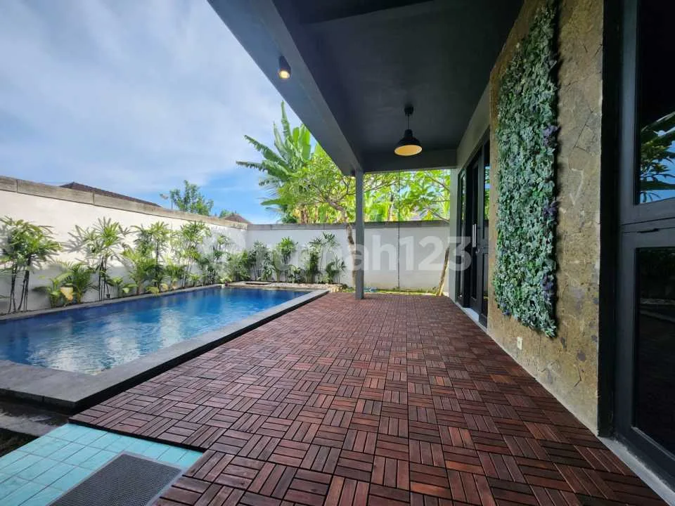 Villa Sewa Halaman Luas Cocok Untuk Keluarga Harga Murah - Image 2 of 4