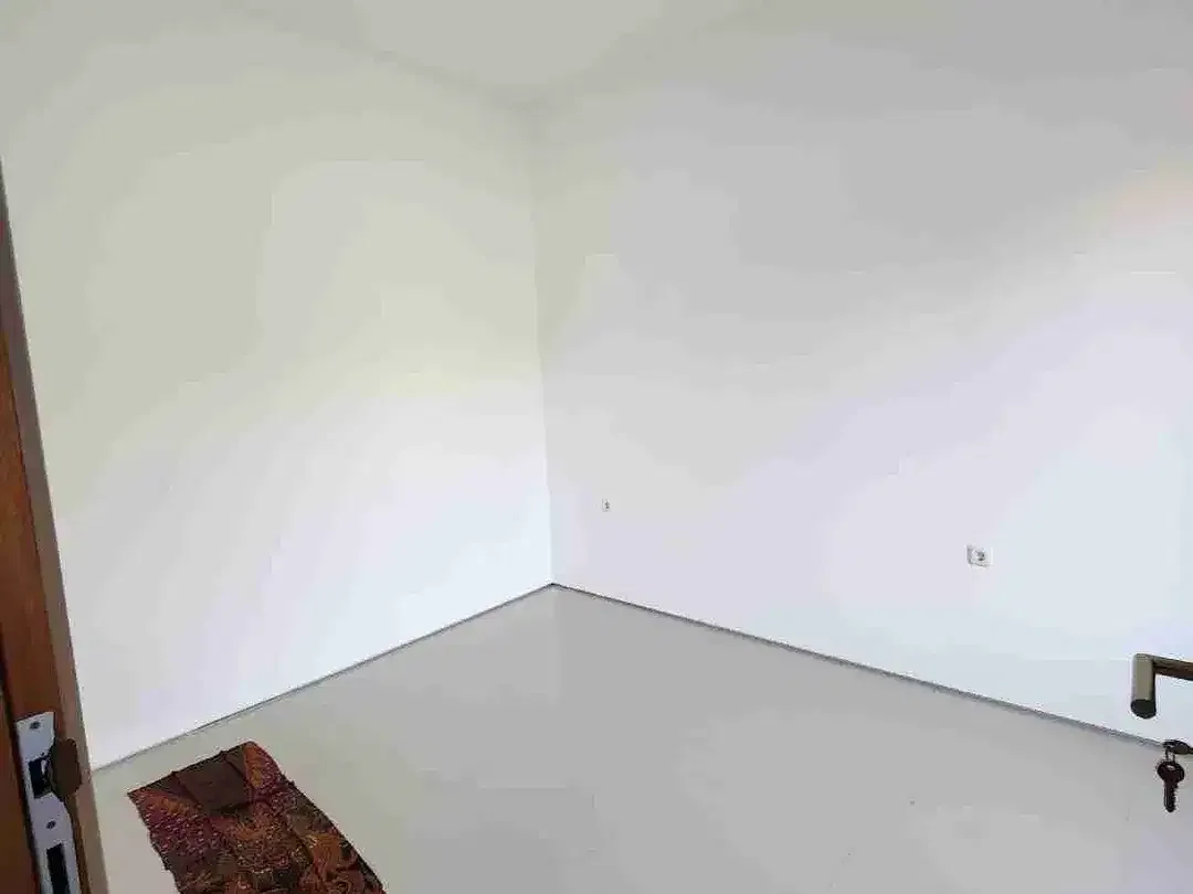 RUMAH BARU DI DALAM PERUMAHAN DEKAT KE CITRALAND BALI - Image 7 of 8