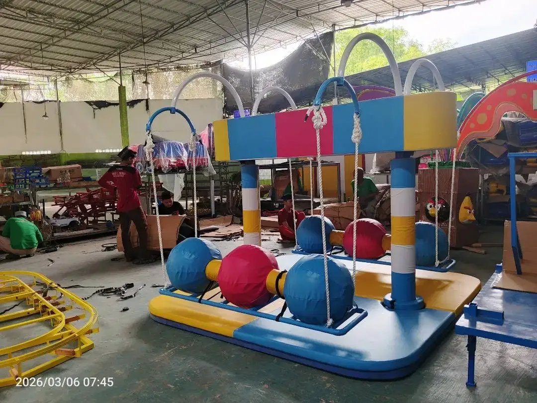 softplay playground indoor anak - peanut swing , coconut palm tree - Image 2 of 7