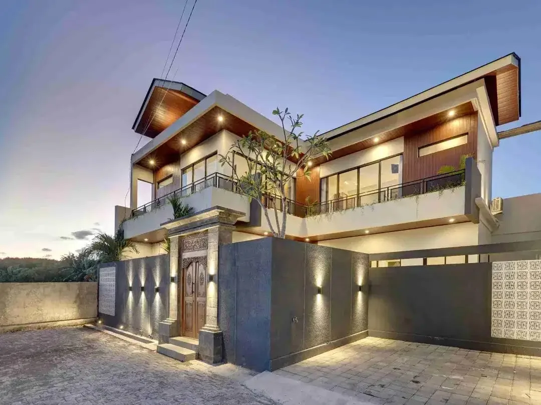 Exclusive Luxury Villas Near Sanur Beach – Limited to 9 Units, High ROI Investment - Image 1 of 10