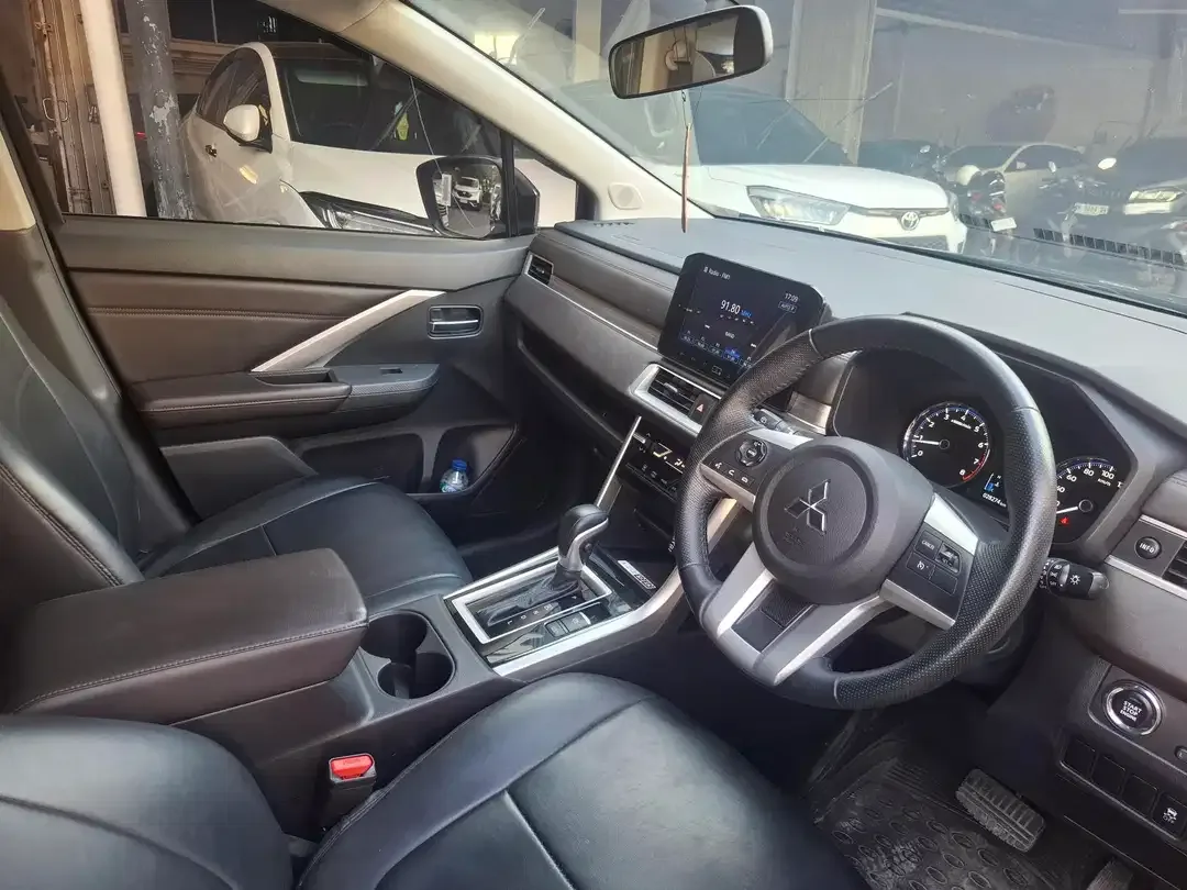 MITSUBISHI X PANDER ULTIMATE MATIC - Image 5 of 6