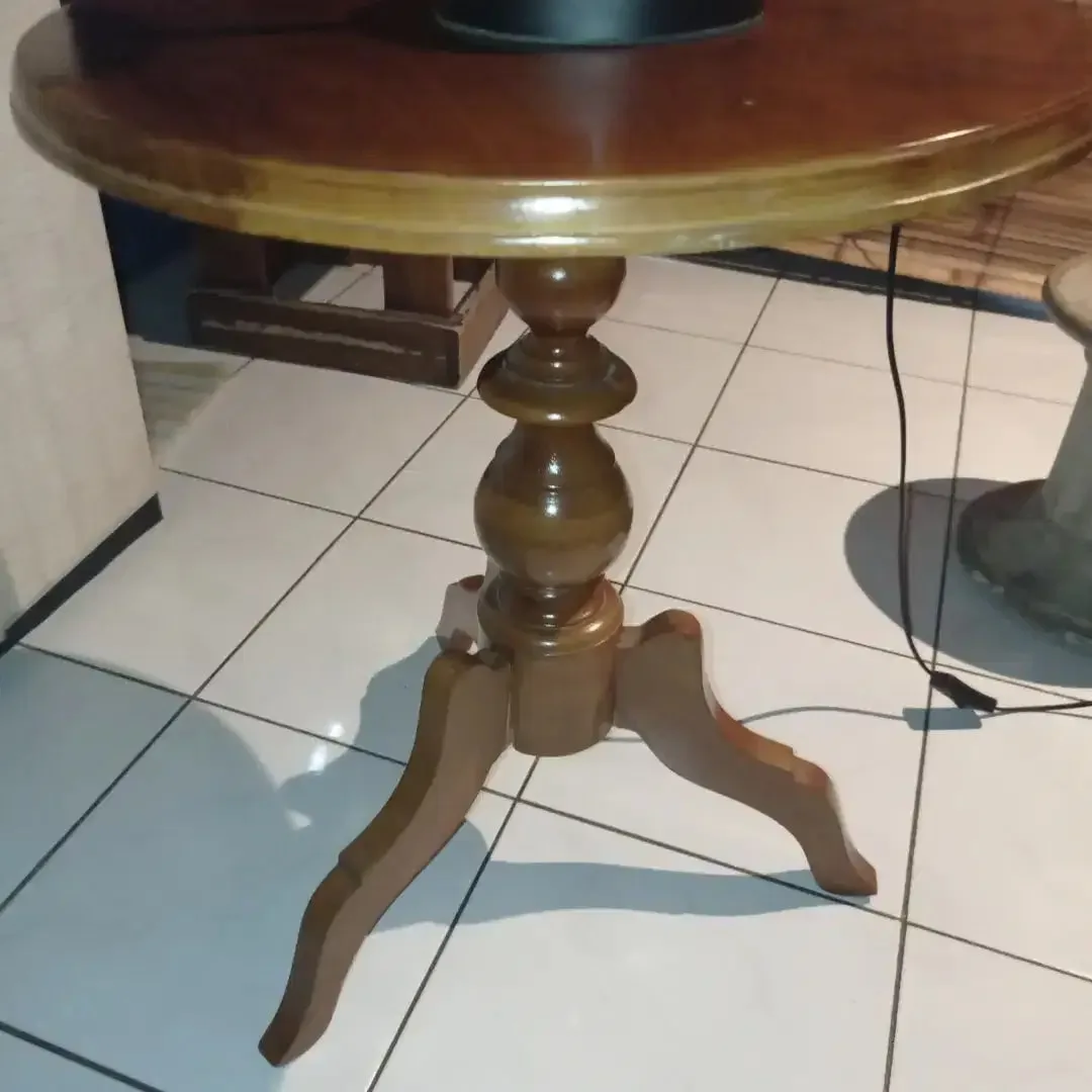 Lampu hias dan meja hias - Image 2 of 4