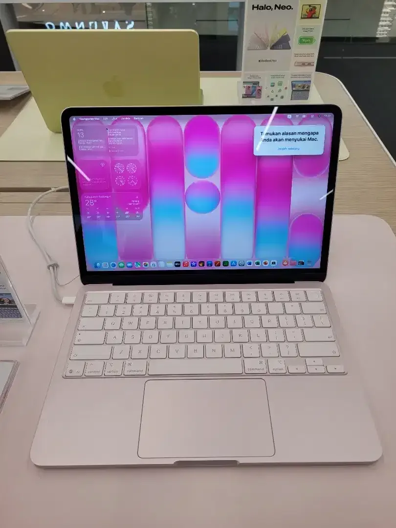 Promo MacBook Neo cicilan ringan tanpa DP tanpa biaya admin - Image 1 of 1