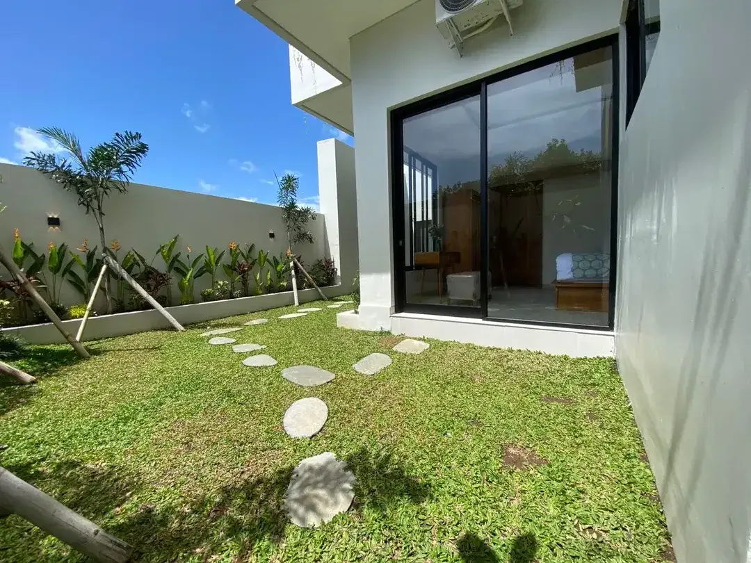Villa dengan Pemandangan Gwk yang Dilengkapi Perabotan Lengkap di Jimbaran - Image 6 of 10
