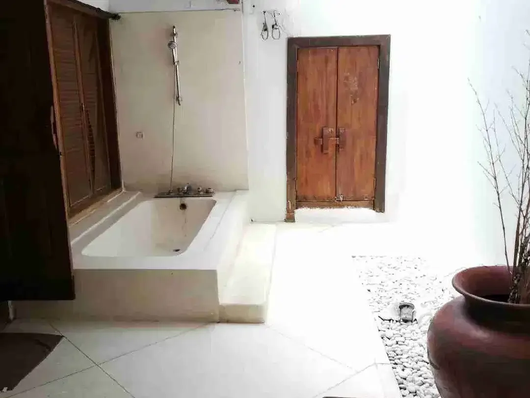 Villa Kokoh Kualitas Nomer1 Luas 13Are View Sawah Canggu Kayu Tulang - Image 9 of 10