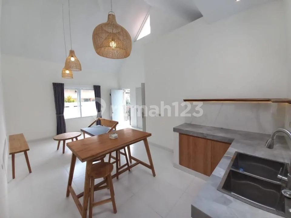 Rumah 1Br di Padonan Canggu - Fully Furnished, Siap Huni - Image 3 of 4