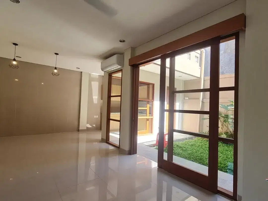 Villa Indah 3 Kamar Tidur Disewakan di Sanur - Dekat Pantai Sanur - Image 10 of 10