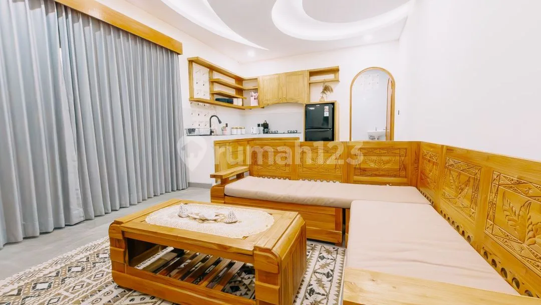 Villa Cantik Hadap Barat Daya 2 Kamar Canggu - Image 4 of 4