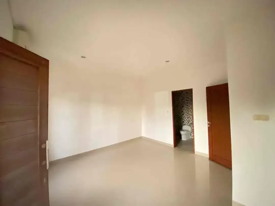 Rumah CLUSTER Premium One Gate System Royal Garden Residence Nusa Dua - Image 5 of 10
