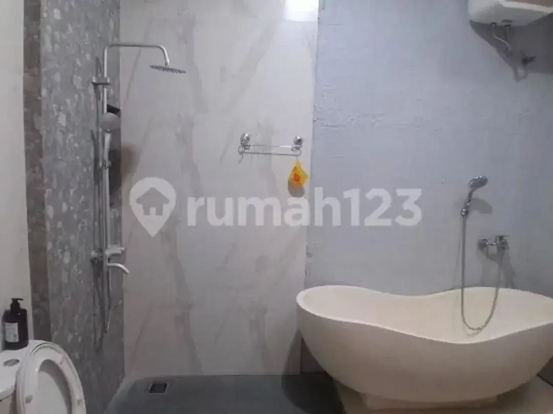 For Sale Brand New Villa Modern Minimalis - Image 6 of 9
