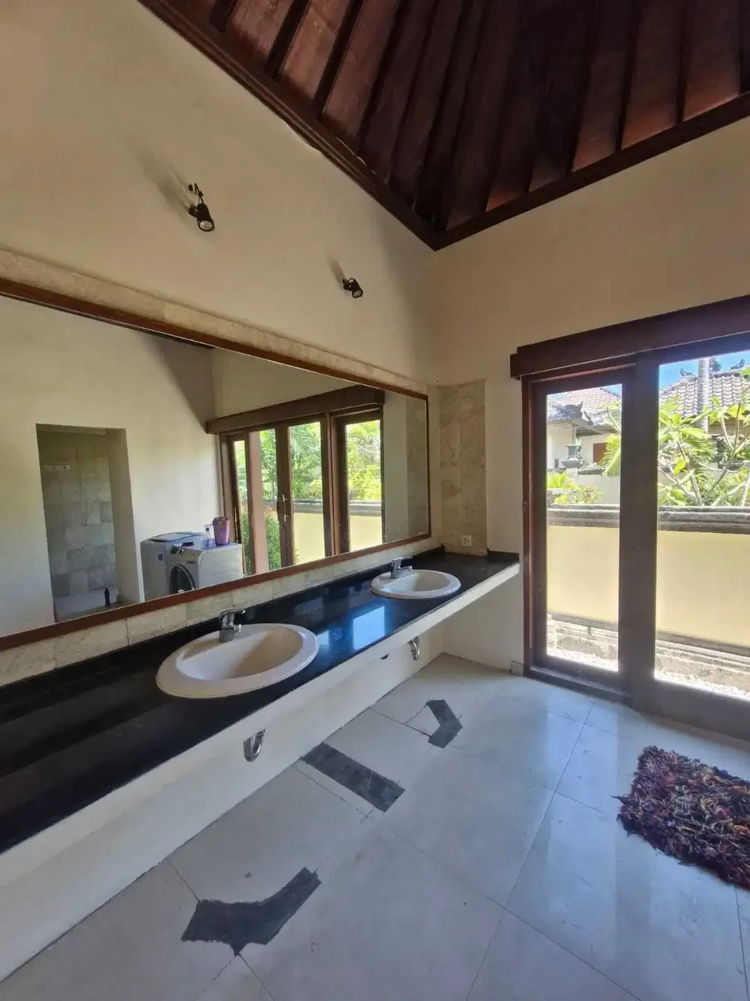 Dijual Villa Dekat Pantai Melasti, Ungasan - Image 4 of 10