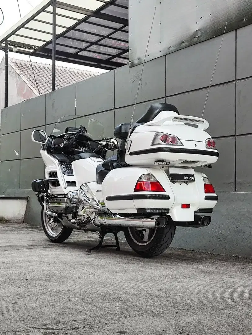 HONDA GOLDWING GL 1800 2011 FULLPAPER SPEC ISTIMEWA GOLD WING TT FP - Image 10 of 10