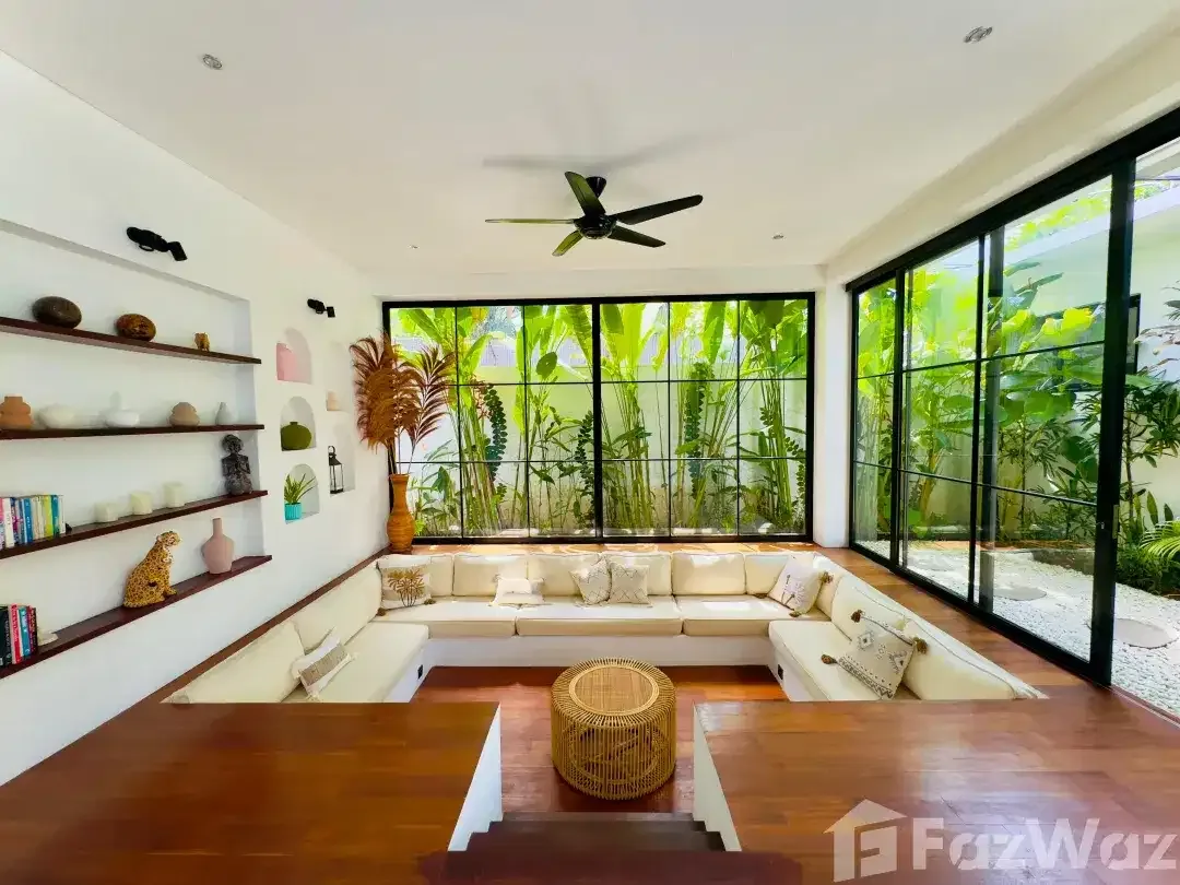 4 Bedroom Villa for sale in Seminyak, Bali - Image 3 of 10