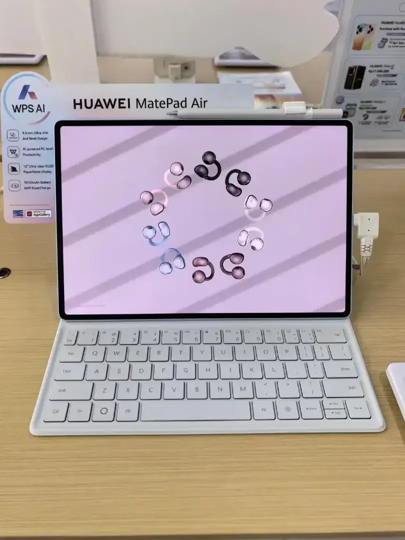 NEW HUAWEI MATEPAD AIR - Image 1 of 3
