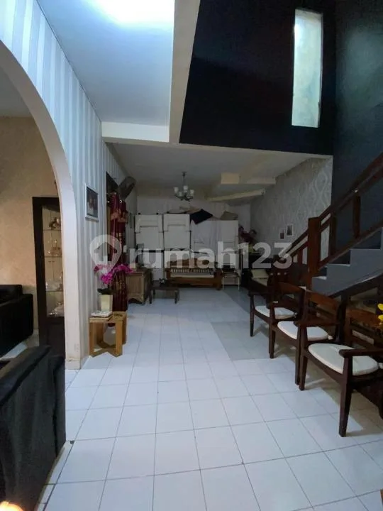 Rumah Sejuk Hunian Nyaman dan Tenang di Bali - Image 1 of 4