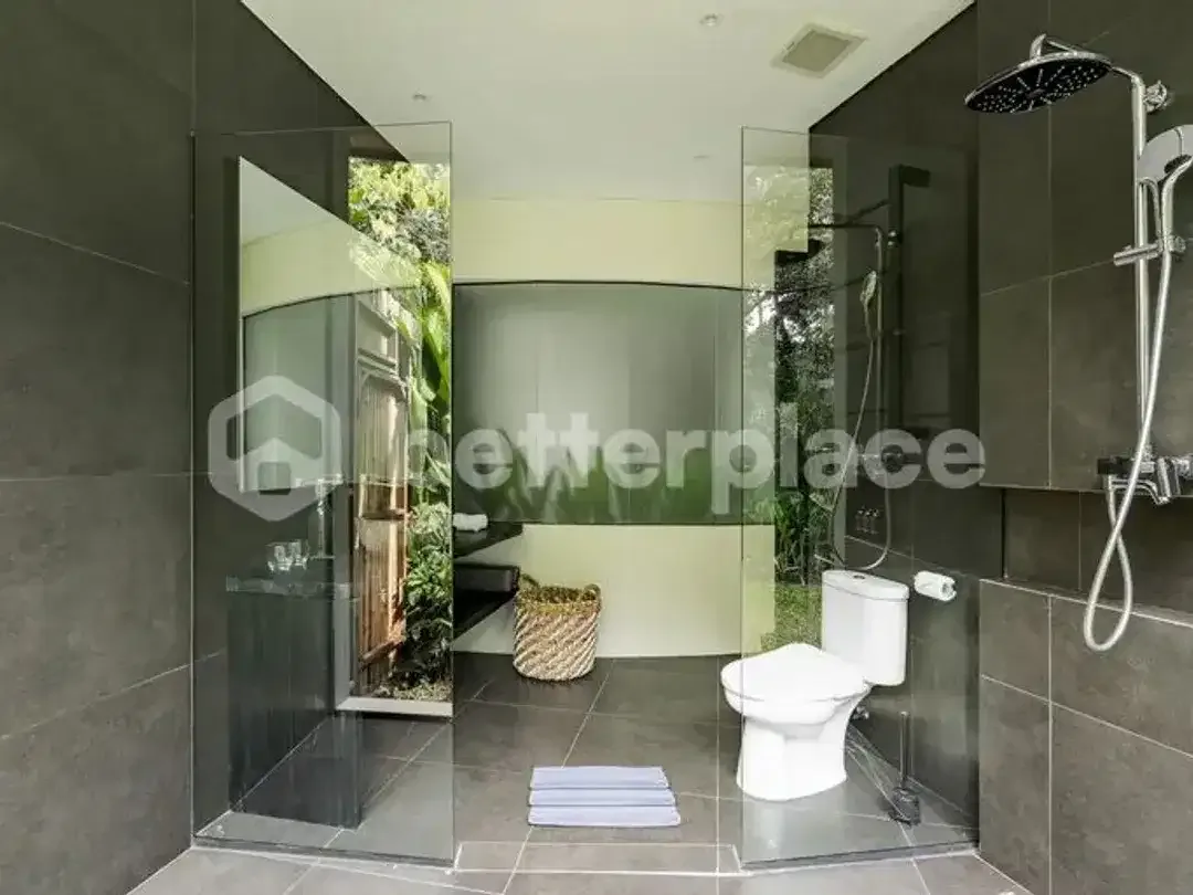 Contemporary Modern 3 Bedroom Villa in Singakerta Ubud, with Jungle Views - Image 7 of 10