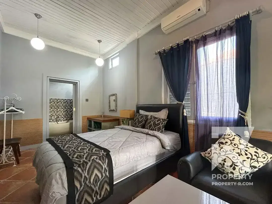 Comfy 1 Bedroom Villa with Pool View in Pererenan Bali for Rent Monthly - Image 4 of 10