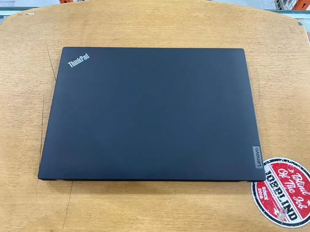 Lenovo ThinkPad P14S G3 Amd Ryzen 7 Pro 6850U Ram 16GB SSD 512GB Mulus - Image 7 of 10