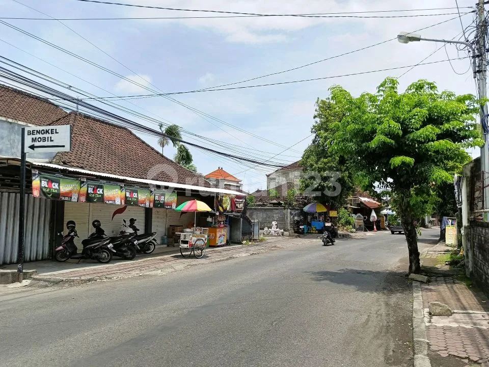 Toko Dan Rumah Di Lingkungan Sidakarya - Image 2 of 4