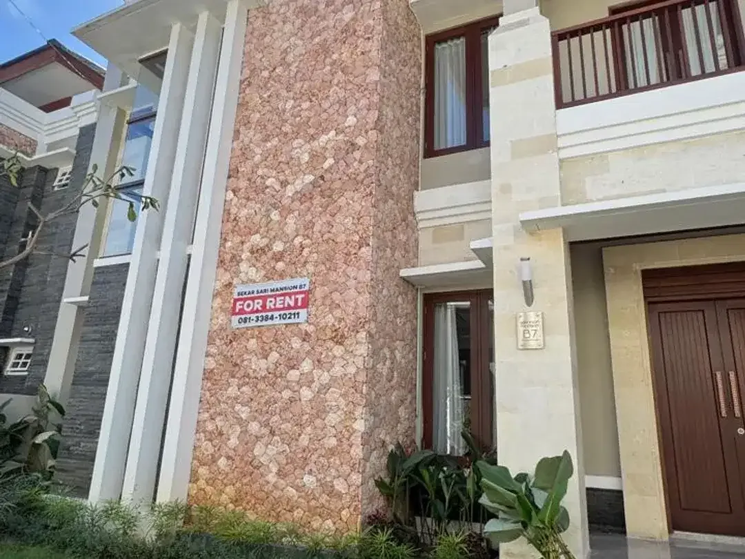 RUMAH BARU FULLY FURNISHED DI SANUR - Image 2 of 10