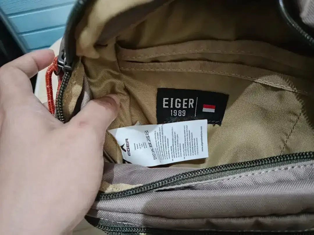 Tas Waistbag/Selempang/Pinggang Merk EIGER 100% ORIGINAL Uk37x11x16cm - Image 7 of 8