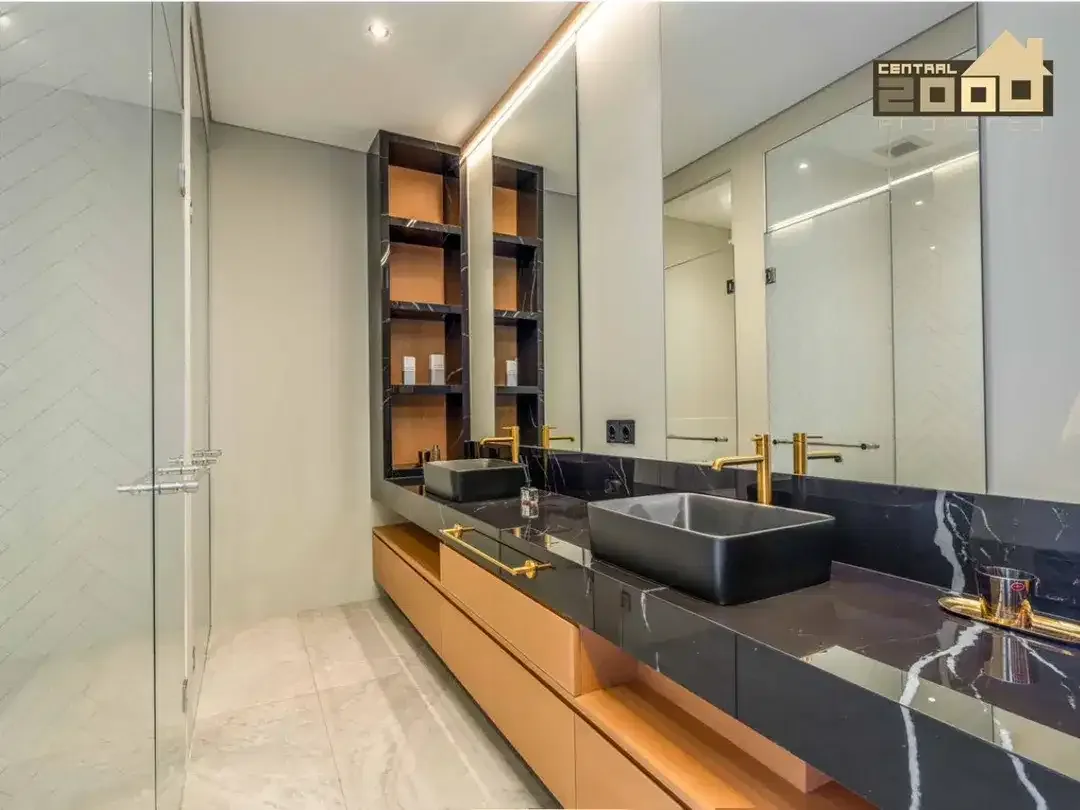 Modern Luxury Villa Overlooking Jimbaran Bay - Image 9 of 10
