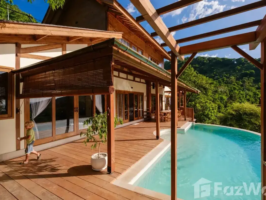 4 Bedroom Villa for sale in Amed, Bali - Image 2 of 10