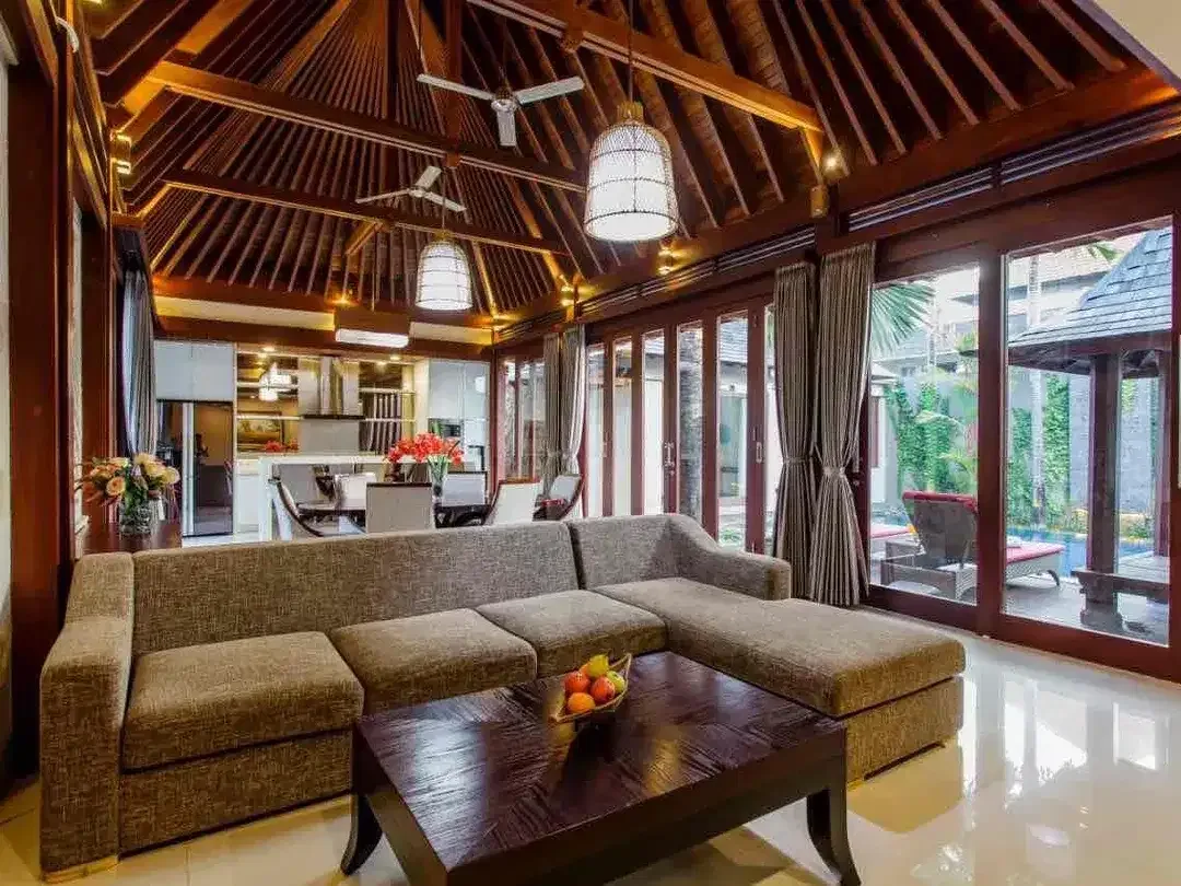 Dijual Luxury Villa 1 Lantai - Jl. Tukad Badung Renon Denpasar Selatan - Image 4 of 6