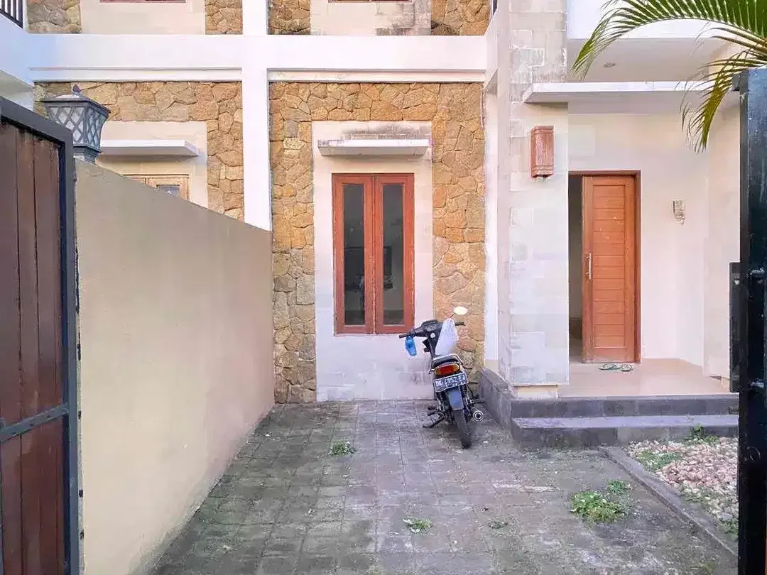 Rumah CLUSTER Premium One Gate System Royal Garden Residence Nusa Dua - Image 3 of 10