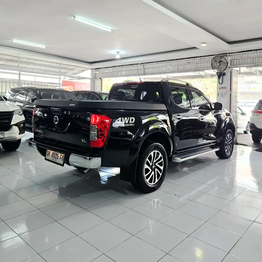 [2020] DP 45jt! Nissan Navara VL 4x4 2.5 diesel at 2020 asliDK bk 2021 - Image 4 of 10
