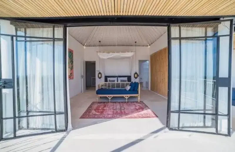 5 Bedrooms with tennis court for sale - Image 7 of 10