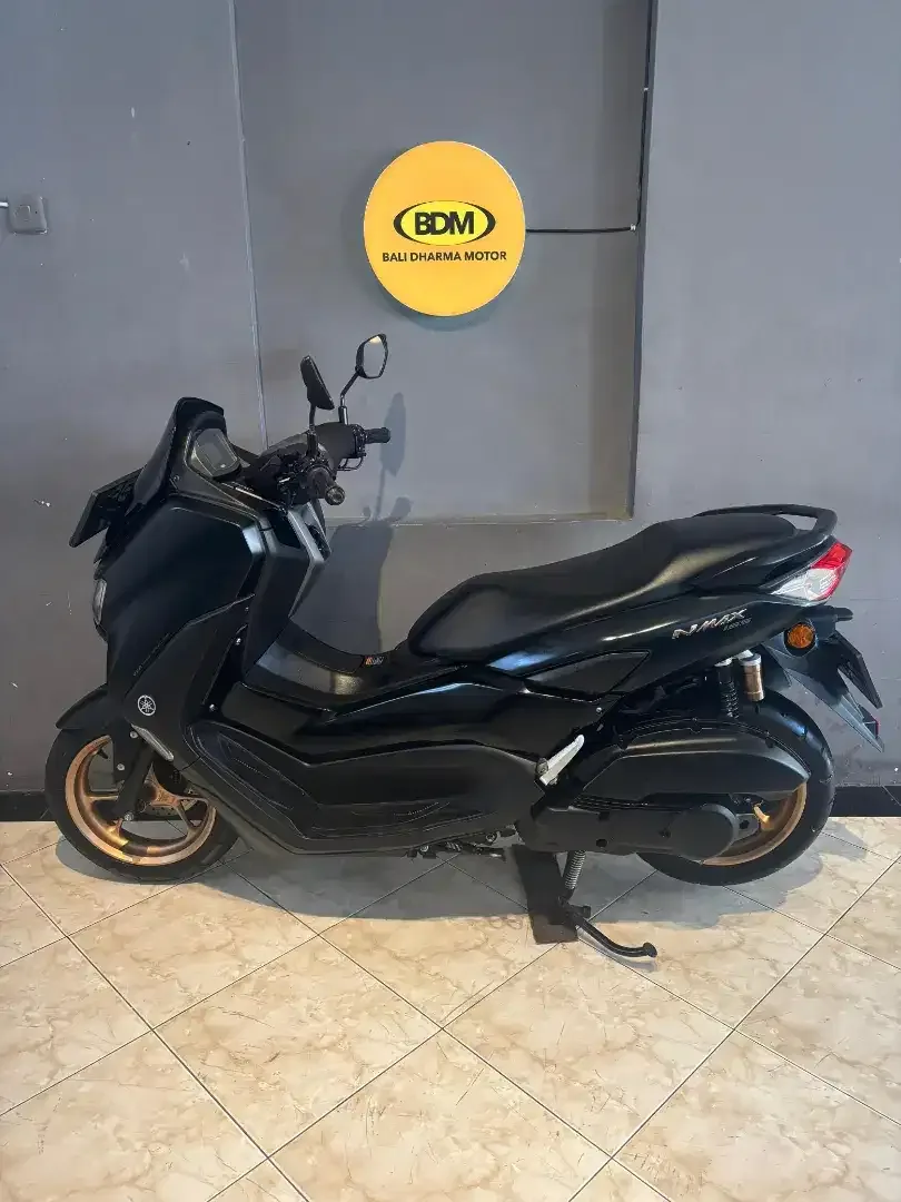 DP 500K / BUNGA MENURUN 2 % / YAMAHA NMAX KYLES 155 TAHUN 2024 - Image 6 of 7
