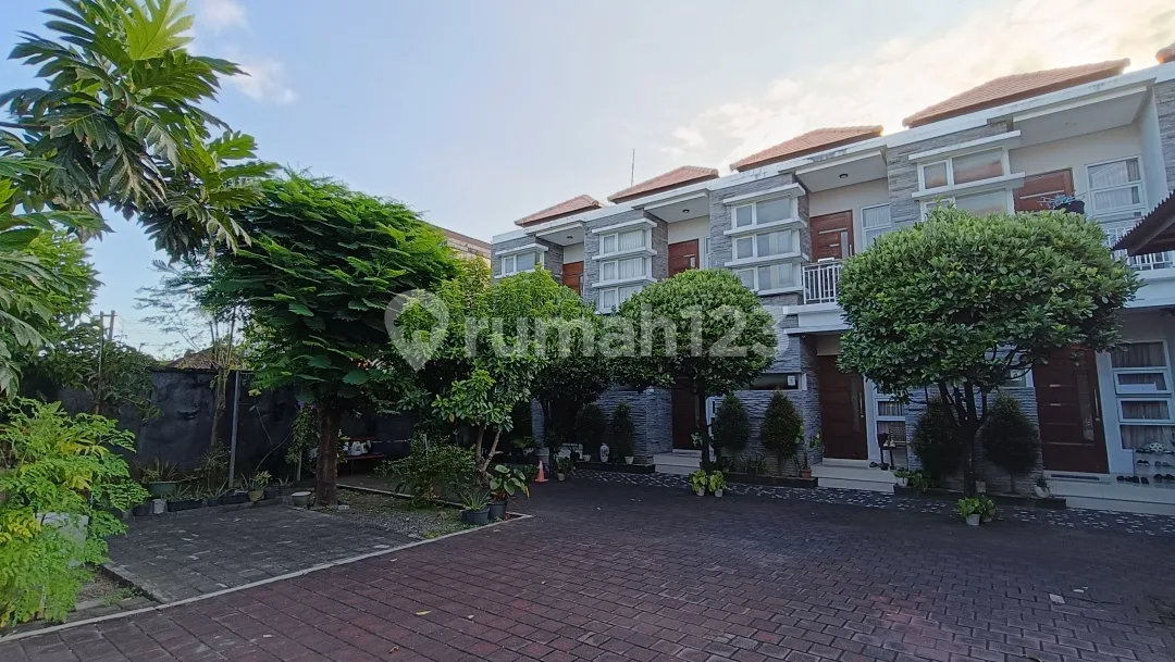 Town House Furnished di Kawasan Elit Renon Denpasar Bali - Image 1 of 4