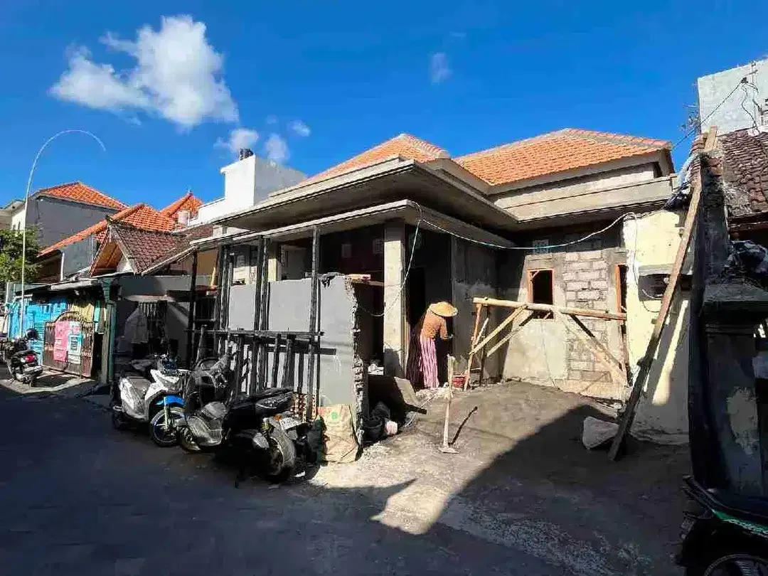 Di jual rumah baru minimalis tahap pembangunan di dalung permai Kerobokan kaja tidak jauh dengan Canggu - Image 1 of 10