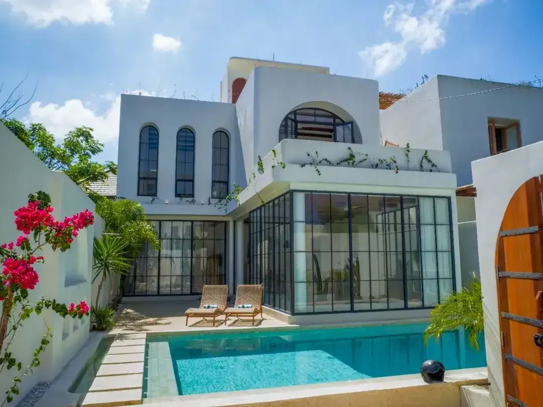 Villa Mediteranian dengan View Ocean sangat cantik dan strategis di Toyaning Ungasan - Image 1 of 10