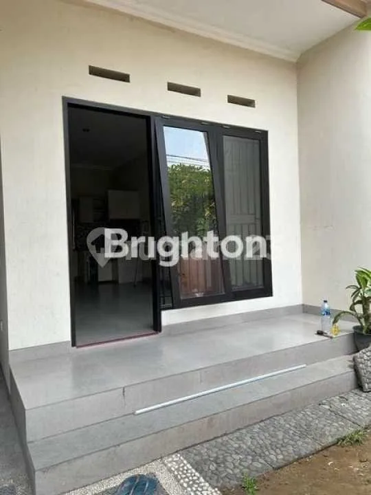 Disewakan Rumah Minimalis Lantai 2 Di Denpasar Selatan Lokasi Strategis Dan Nyaman - Image 1 of 4