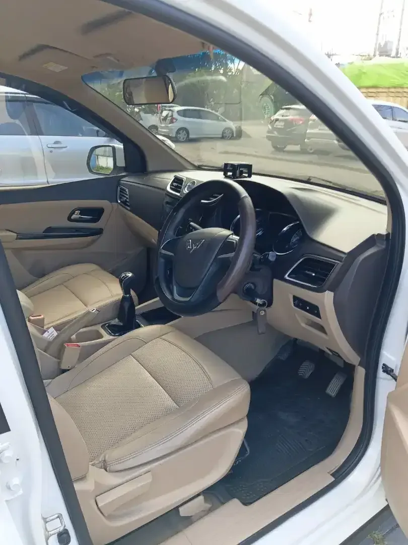 Wuling Confero S Luxury Manual 2019 - Image 7 of 10