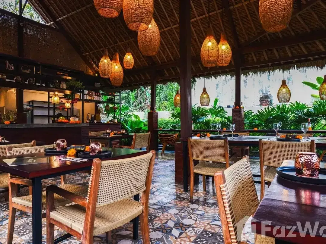 6 Bedroom Villa for sale in Ubud, Bali - Image 2 of 10
