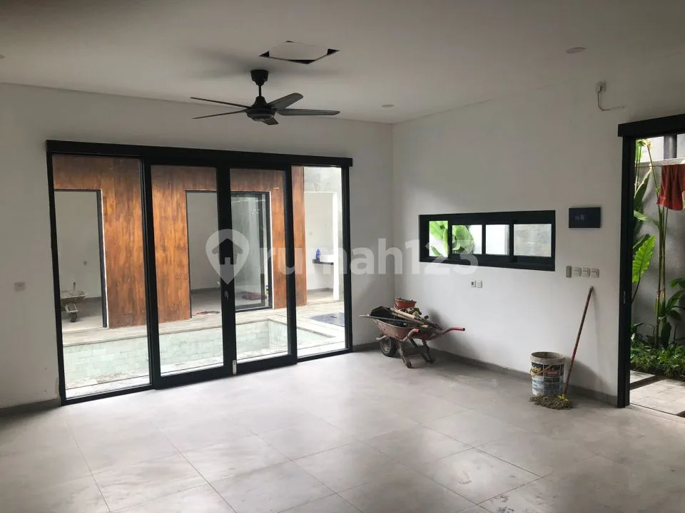 BRAND NEW VILLA IN QUIET AREA SANUR FOR LEASE & RENT - Image 4 of 4