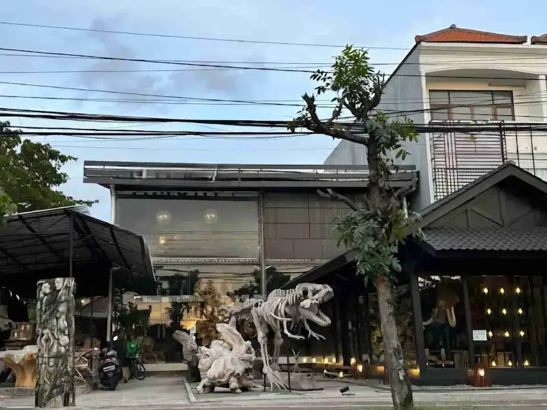 Bangunan Komersial 5 Are di Sunset Road Seminyak - Image 1 of 6