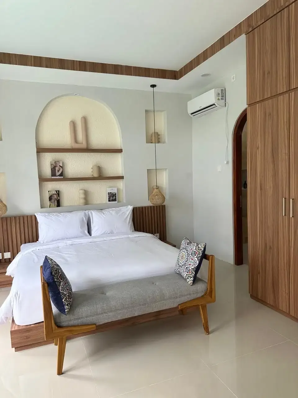 VILLA MEDITERANIAN ONE GATE FURNISHED LOKASI BEST KEROBOKAN - Image 7 of 10