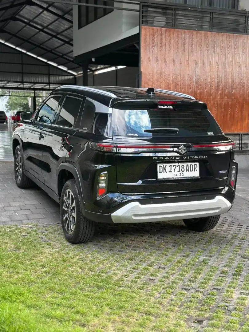 GRAND VITARA GX HYBRID 2024 PMK 2025 MATIC ASLI BALI LOW KM - Image 4 of 10