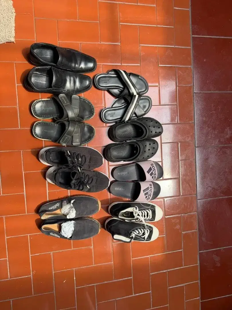 Dijual sepatu dan sandal branded original - Image 3 of 3