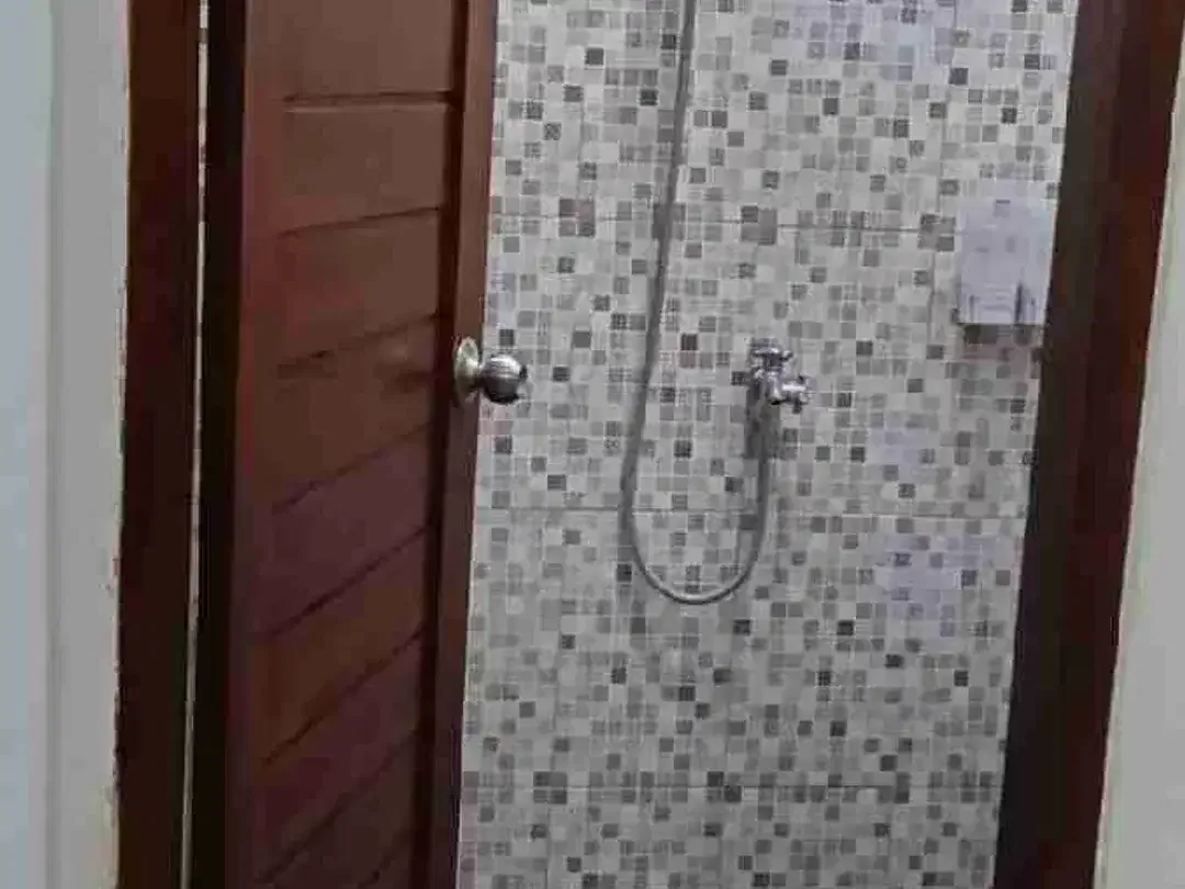 RUMAH MINIMALIS 2 LANTAI, 2 KAMAR, DEKAT IALF & UNDIKSHA SESETAN - Image 7 of 8